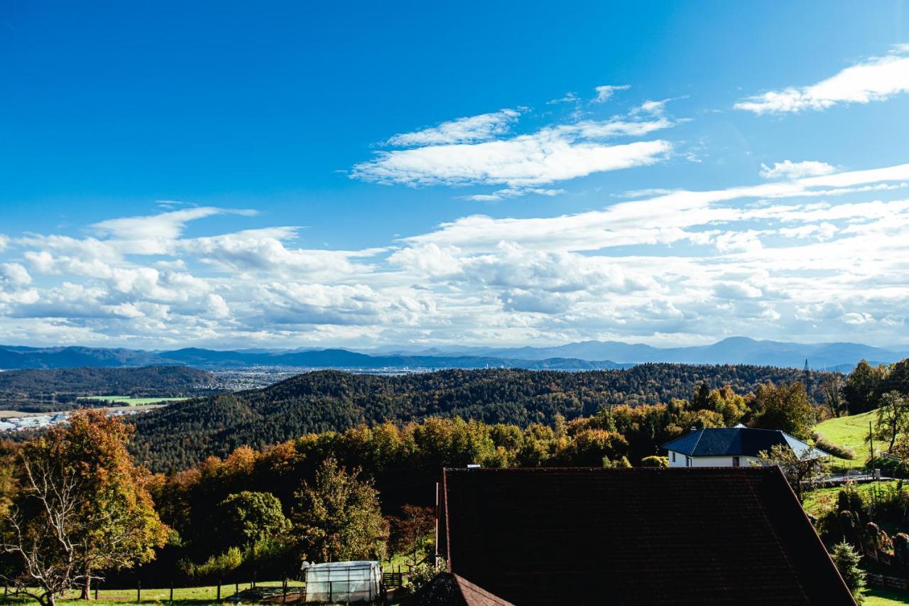 Sunny Oak Estate Leilighet Mengeš Eksteriør bilde